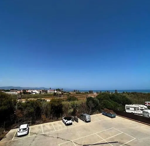 Nieuw: Horizonte, House By The Sea