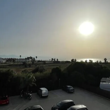 Nieuw: Horizonte, House By The Sea Apartment